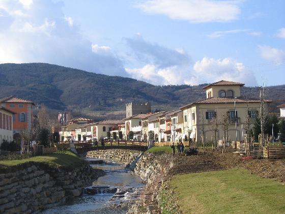 Uno scorcio dell'outlet di Barberino di Mugello