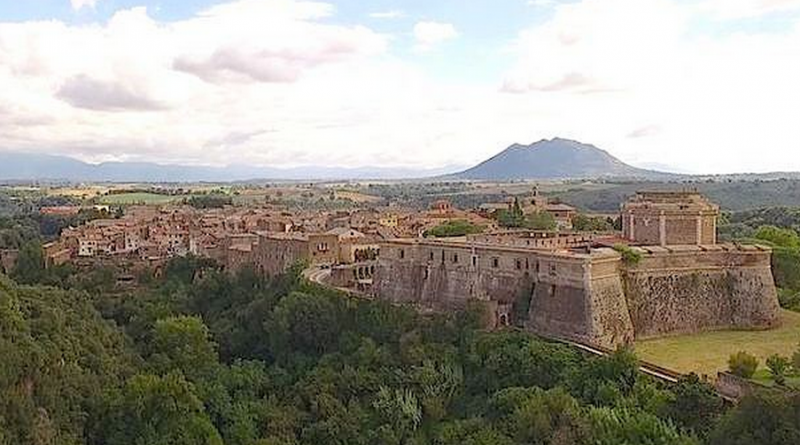 Il panorama del borgo di Civita Castellana